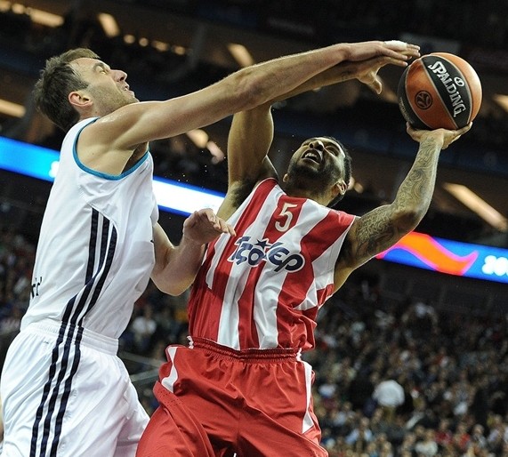 缺口的通行 缺口的通行